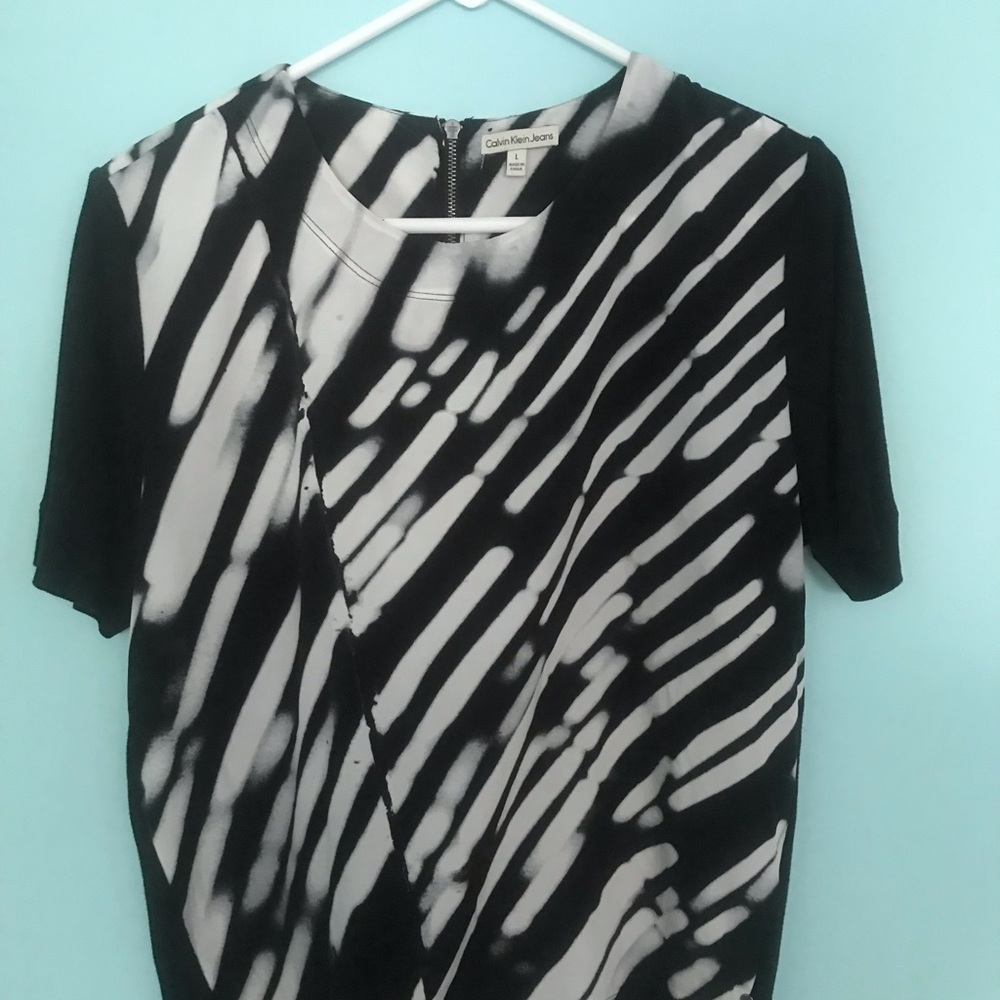 Calvin Klein jeans top size large